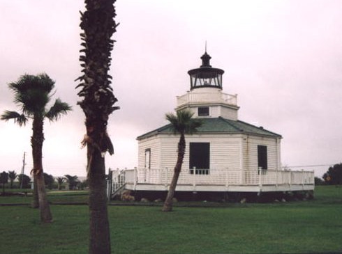 Half Moon Reef Lighthouse